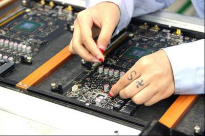 感受超強顯卡背后的硬實力——電腦報小編索泰東莞工廠行技術(shù)紀實